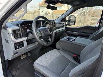 2024 Ford F-250 Super Duty XLT - Photo 13 - Elkhart, IN 46514