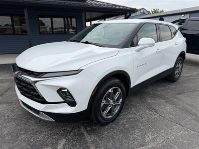2023 Chevrolet Blazer LT - Photo 2 - Elkhart, IN 46514