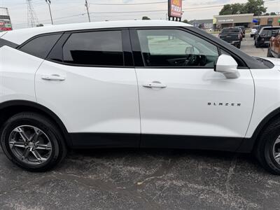 2023 Chevrolet Blazer LT - Photo 8 - Elkhart, IN 46514