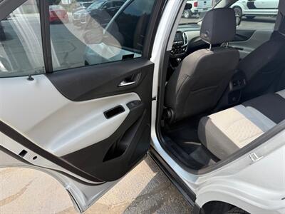 2018 Chevrolet Equinox LT   - Photo 14 - Elkhart, IN 46514