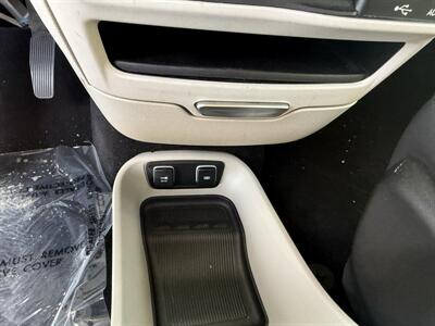 2017 Chrysler Pacifica Touring Plus   - Photo 27 - Elkhart, IN 46514