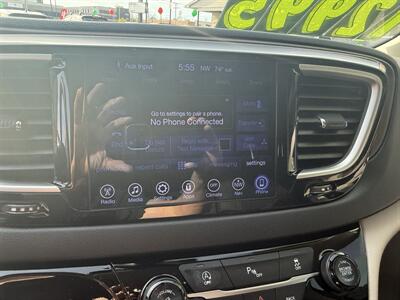 2017 Chrysler Pacifica Touring Plus   - Photo 24 - Elkhart, IN 46514