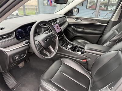 2023 Jeep Grand Cherokee Limited - Photo 11 - Elkhart, IN 46514