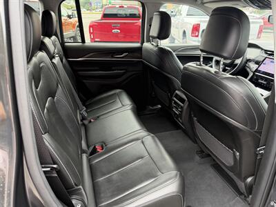 2023 Jeep Grand Cherokee Limited - Photo 15 - Elkhart, IN 46514