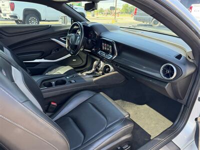 2017 Chevrolet Camaro SS - Photo 19 - Elkhart, IN 46514