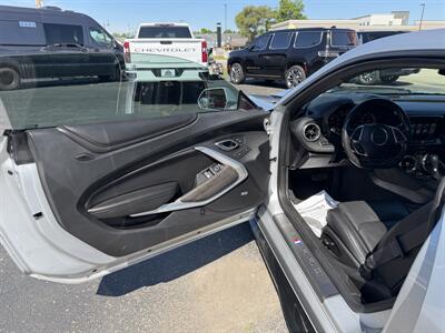 2017 Chevrolet Camaro SS - Photo 12 - Elkhart, IN 46514