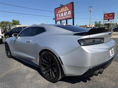 2017 Chevrolet Camaro SS - Photo 5 - Elkhart, IN 46514