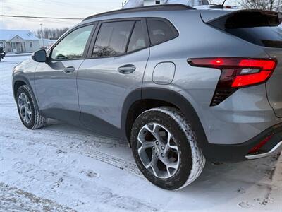 2024 Chevrolet Trax 1LT   - Photo 5 - Elkhart, IN 46514