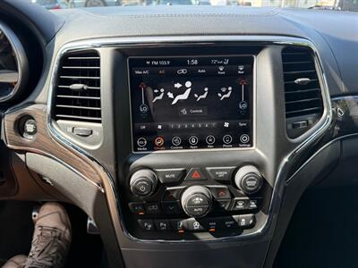 2018 Jeep Grand Cherokee OVERLAND   - Photo 19 - Elkhart, IN 46514
