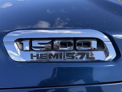 2020 RAM 1500 Laramie   - Photo 11 - Elkhart, IN 46514