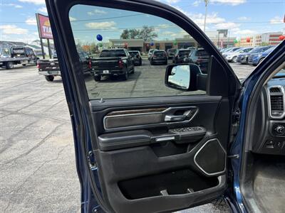 2020 RAM 1500 Laramie   - Photo 12 - Elkhart, IN 46514