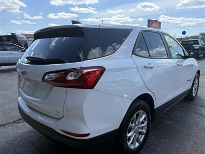 2020 Chevrolet Equinox LS   - Photo 7 - Elkhart, IN 46514