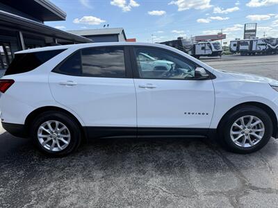 2020 Chevrolet Equinox LS   - Photo 8 - Elkhart, IN 46514