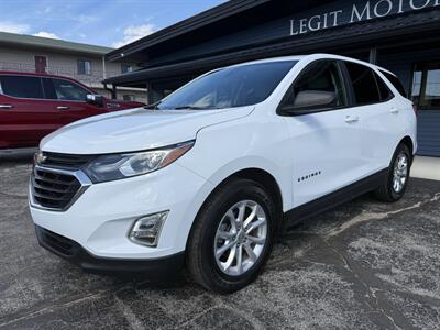 2020 Chevrolet Equinox LS   - Photo 2 - Elkhart, IN 46514