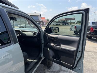 2023 Toyota Tacoma Trail Special Edition - Photo 18 - Elkhart, IN 46514
