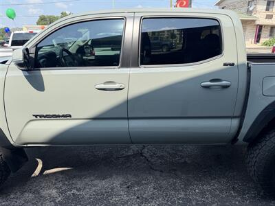 2023 Toyota Tacoma Trail Special Edition - Photo 4 - Elkhart, IN 46514
