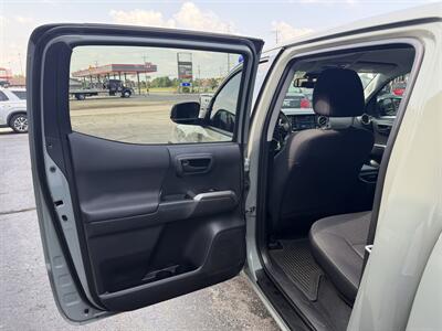 2023 Toyota Tacoma Trail Special Edition - Photo 13 - Elkhart, IN 46514