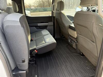 2022 Ford F-150 XLT   - Photo 16 - Elkhart, IN 46514