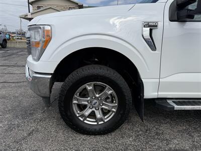 2022 Ford F-150 XLT   - Photo 3 - Elkhart, IN 46514