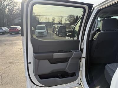 2022 Ford F-150 XLT   - Photo 13 - Elkhart, IN 46514