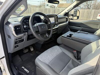 2022 Ford F-150 XLT   - Photo 12 - Elkhart, IN 46514