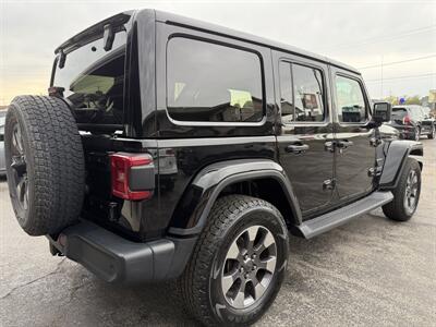 2018 Jeep Wrangler Unlimited Sahara   - Photo 7 - Elkhart, IN 46514