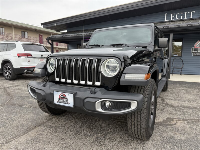 2018 Jeep Wrangler Unlimited Sahara   - Photo 1 - Elkhart, IN 46514