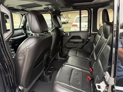 2018 Jeep Wrangler Unlimited Sahara   - Photo 14 - Elkhart, IN 46514
