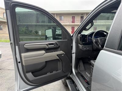 2025 Chevrolet Silverado 2500HD ZR2 - Photo 13 - Elkhart, IN 46514