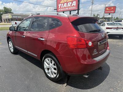 2011 Nissan Rogue S - Photo 4 - Elkhart, IN 46514