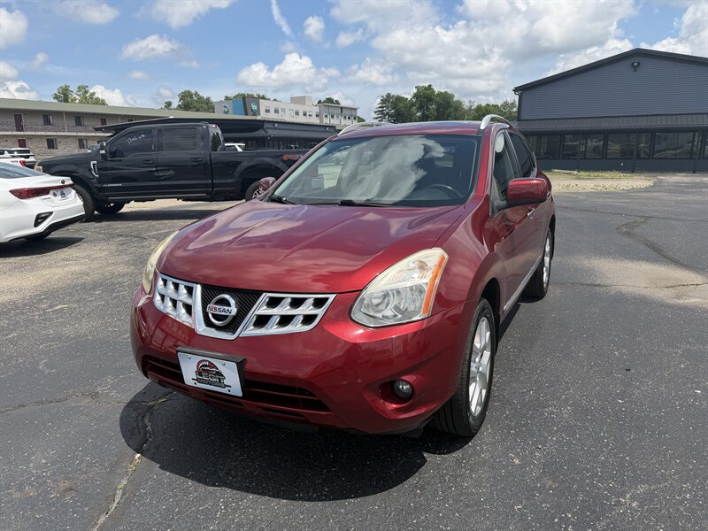 2011 Nissan Rogue S   - Photo 1 - Elkhart, IN 46514