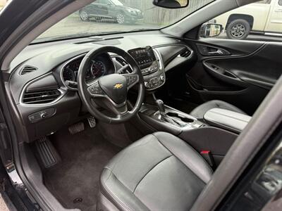 2016 Chevrolet Malibu LT   - Photo 10 - Elkhart, IN 46514