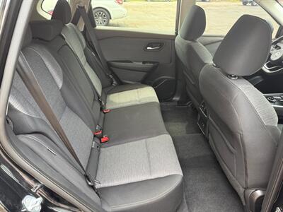2021 Nissan Rogue SV   - Photo 13 - Elkhart, IN 46514