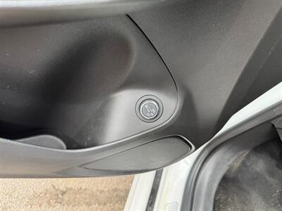 2020 Buick Encore GX PREFERRED   - Photo 25 - Elkhart, IN 46514