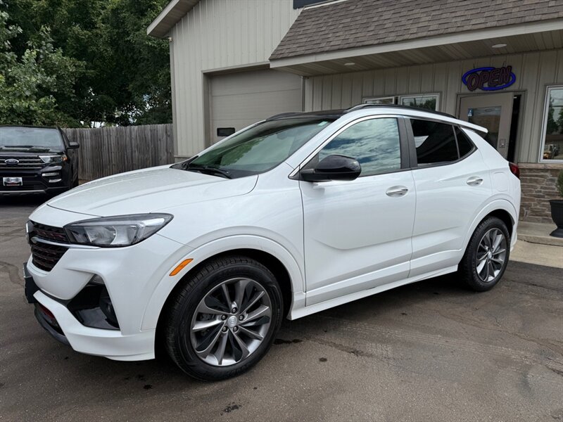 2020 Buick Encore GX PREFERRED - Photo 1 - Elkhart, IN 46514