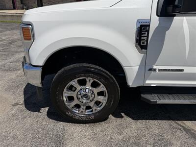 2021 Ford F-350 Super Duty Lariat - Photo 3 - Elkhart, IN 46514