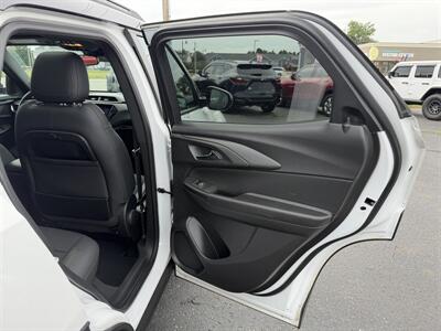 2021 Chevrolet Trailblazer RS   - Photo 14 - Elkhart, IN 46514
