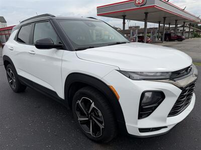 2021 Chevrolet Trailblazer RS   - Photo 8 - Elkhart, IN 46514