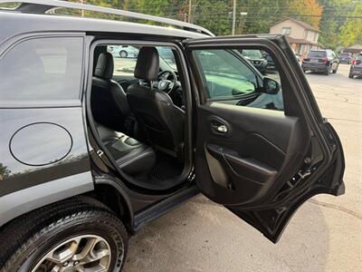 2021 Jeep Cherokee TRAILHAWK - Photo 13 - Elkhart, IN 46514