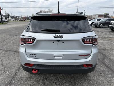 2025 Jeep Compass Trailhawk   - Photo 6 - Elkhart, IN 46514