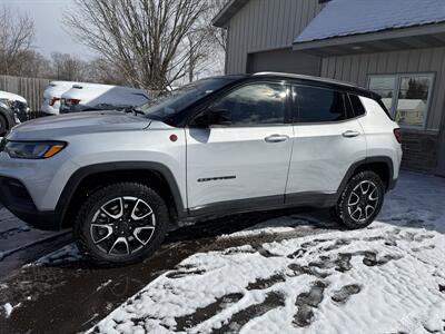 2025 Jeep Compass Trailhawk - Photo 9 - Elkhart, IN 46514