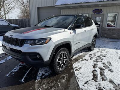 2025 Jeep Compass Trailhawk - Photo 6 - Elkhart, IN 46514
