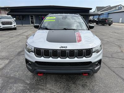 2025 Jeep Compass Trailhawk   - Photo 10 - Elkhart, IN 46514