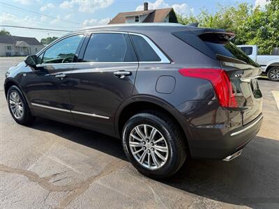 2018 Cadillac XT5 LUXURY   - Photo 2 - Elkhart, IN 46514