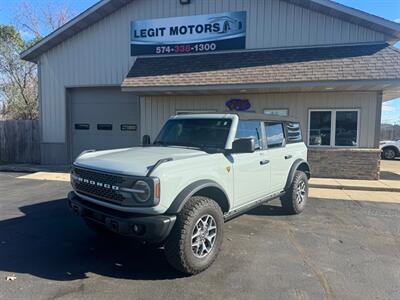 2022 Ford Bronco Bad lands   - Photo 3 - Elkhart, IN 46514