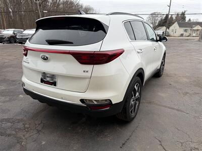 2022 Hyundai Tucson EX   - Photo 8 - Elkhart, IN 46514