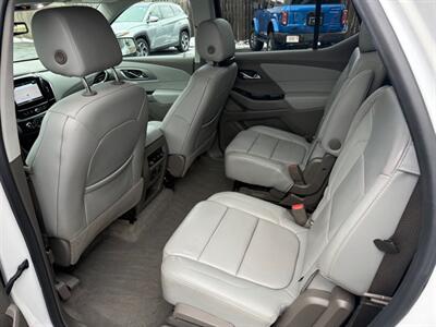 2019 Chevrolet Traverse LT - Photo 13 - Elkhart, IN 46514