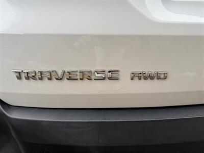 2019 Chevrolet Traverse LT - Photo 5 - Elkhart, IN 46514