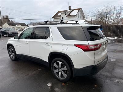 2019 Chevrolet Traverse LT - Photo 3 - Elkhart, IN 46514