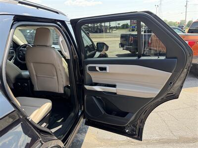 2021 Ford Explorer XLT - Photo 15 - Elkhart, IN 46514